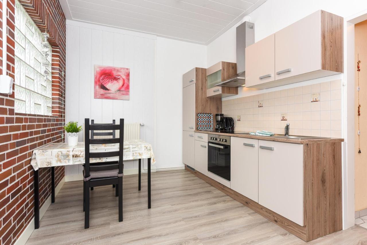 Ferienwohnungen Im Haus Waterkant Neuharlingersiel Luaran gambar