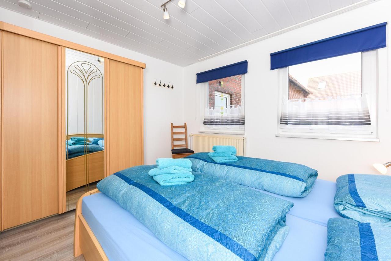 Ferienwohnungen Im Haus Waterkant Neuharlingersiel Luaran gambar